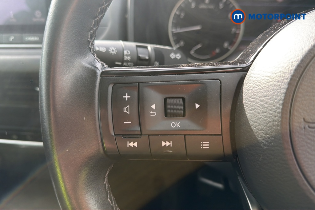 Nissan Qashqai Acenta Premium Manual Petrol SUV - Stock Number (1689617) - 4th supplementary image