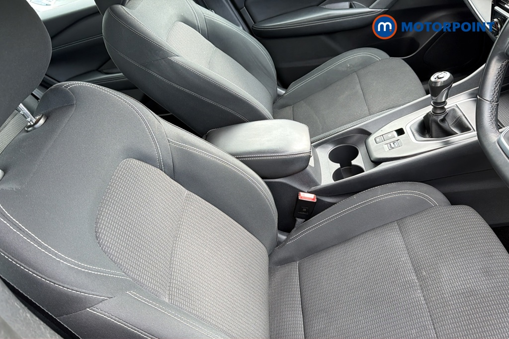 Nissan Qashqai Acenta Premium Manual Petrol SUV - Stock Number (1689617) - 22nd supplementary image