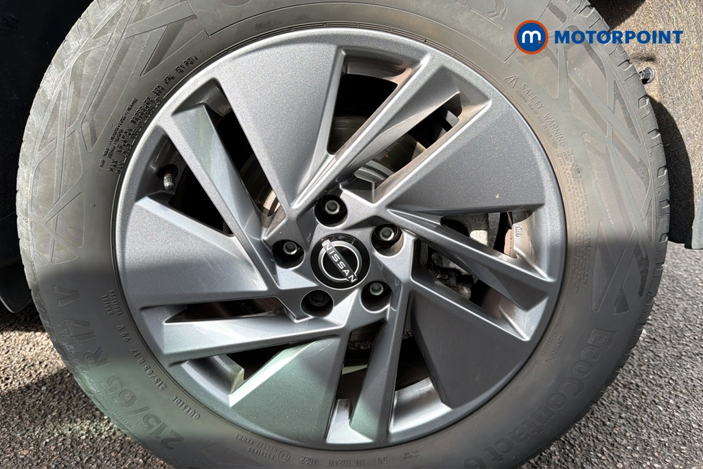Nissan Qashqai Acenta Premium Manual Petrol SUV - Stock Number (1689617) - 45th supplementary image