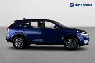 Nissan Qashqai Acenta Premium Manual Petrol SUV - Stock Number (1689617) - Passenger side