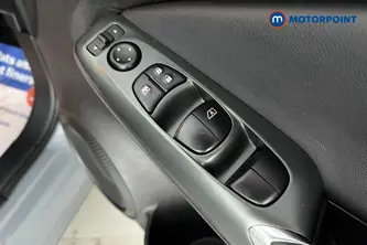 Nissan Juke Acenta Premium Automatic Petrol SUV - Stock Number (1689688) - 19th supplementary image