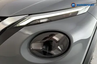Nissan Juke Acenta Premium Automatic Petrol SUV - Stock Number (1689688) - 42nd supplementary image