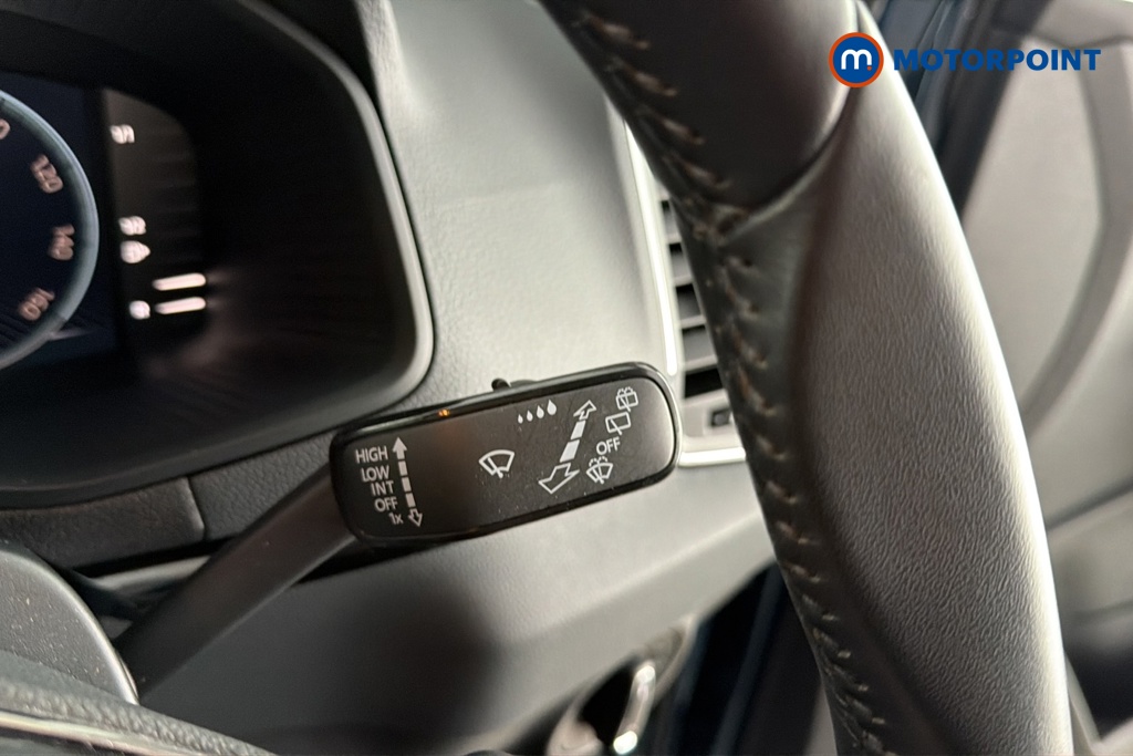 Skoda Karoq Se L Automatic Petrol SUV - Stock Number (1689697) - 6th supplementary image
