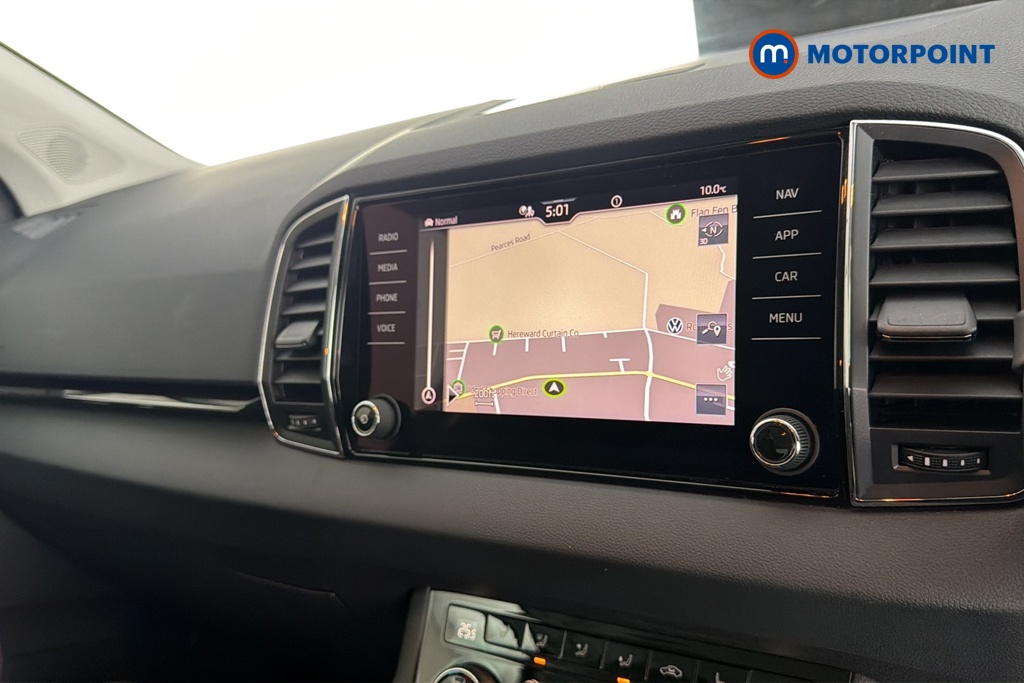 Skoda Karoq Se L Automatic Petrol SUV - Stock Number (1689697) - 9th supplementary image
