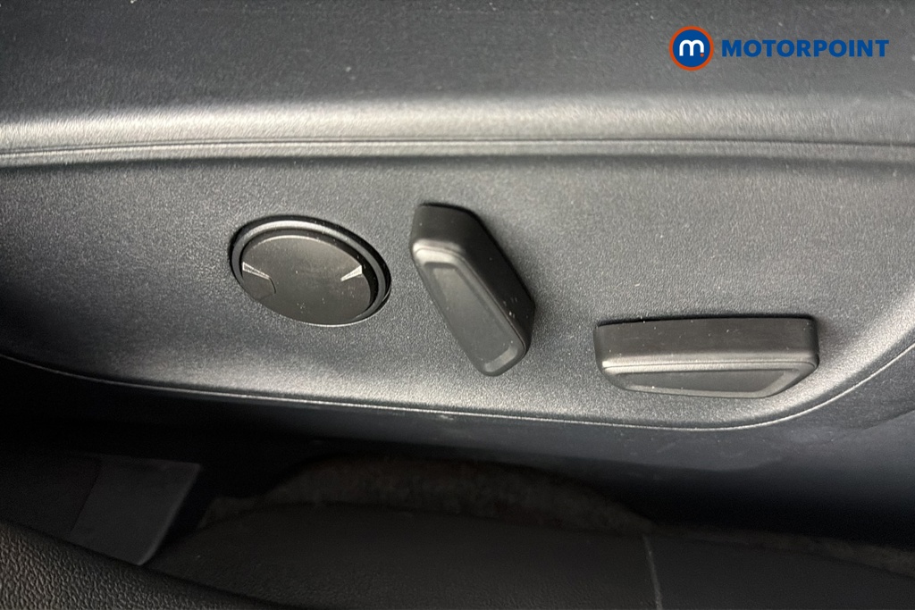 Ford Kuga St-Line Edition Automatic Petrol Plug-In Hybrid SUV - Stock Number (1689889) - 23rd supplementary image