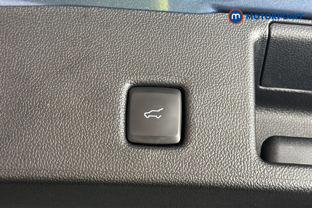 Ford Kuga St-Line Edition Automatic Petrol Plug-In Hybrid SUV - Stock Number (1689889) - 35th supplementary image