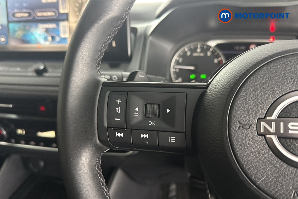 Nissan Qashqai Acenta Premium Automatic Petrol SUV - Stock Number (1689986) - 4th supplementary image