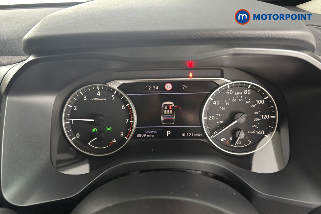 Nissan Qashqai Acenta Premium Automatic Petrol SUV - Stock Number (1689986) - 7th supplementary image