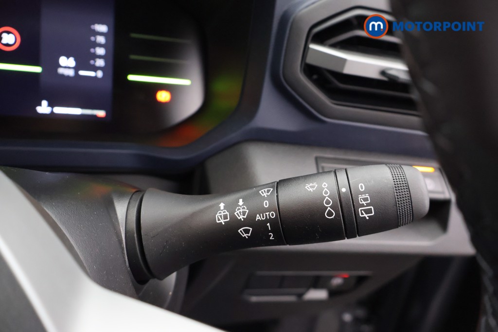 Dacia Duster Journey Manual Petrol SUV - Stock Number (1690034) - 6th supplementary image