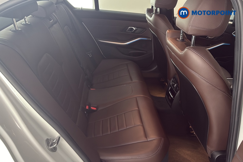 BMW 3 Series M Sport Automatic Petrol Plug-In Hybrid Saloon - Stock Number (1690042) - 25th supplementary image