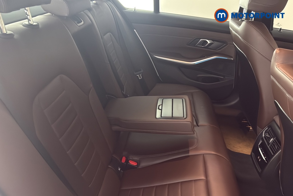 BMW 3 Series M Sport Automatic Petrol Plug-In Hybrid Saloon - Stock Number (1690042) - 26th supplementary image