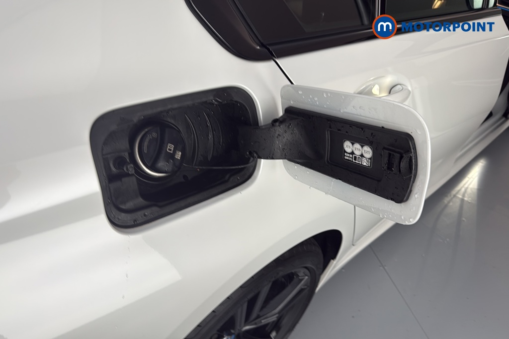 BMW 3 Series M Sport Automatic Petrol Plug-In Hybrid Saloon - Stock Number (1690042) - 41st supplementary image