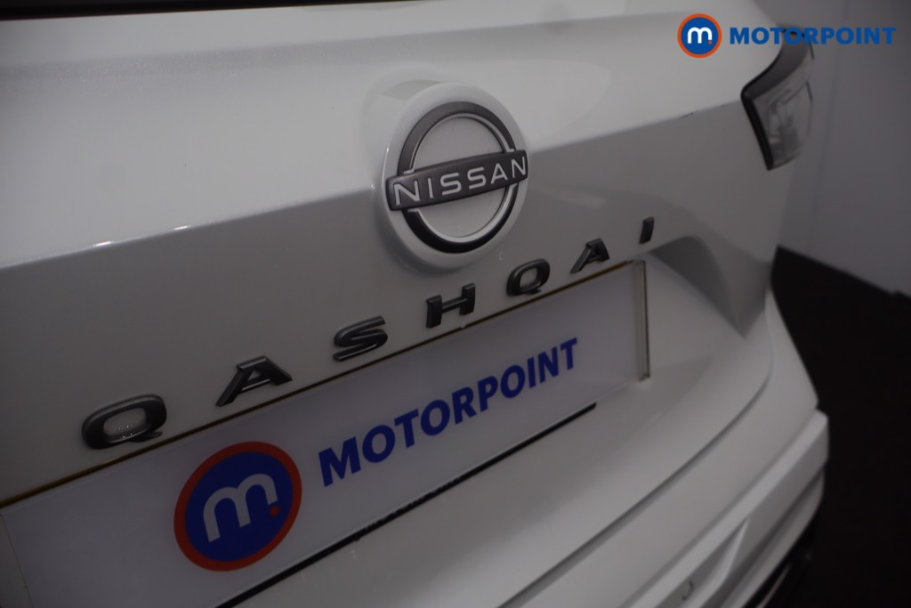 Nissan Qashqai N-Design Manual Petrol SUV - Stock Number (1690137) - 52nd supplementary image