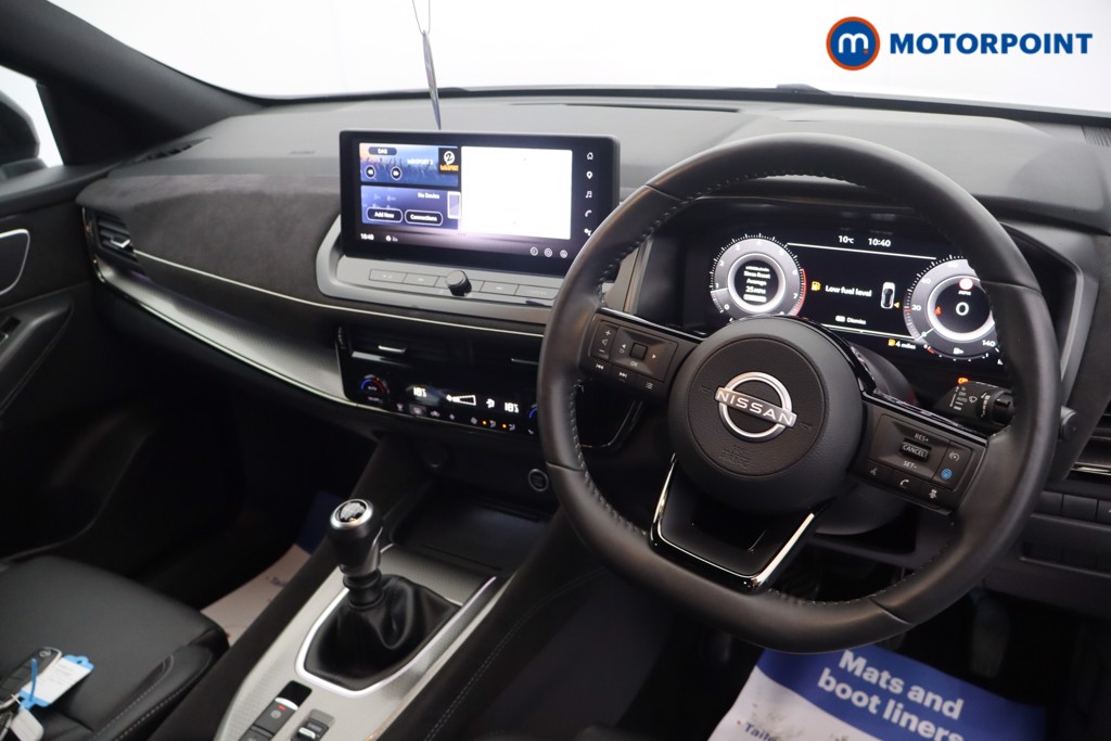 Nissan Qashqai N-Design Manual Petrol SUV - Stock Number (1690137) - 1st supplementary image