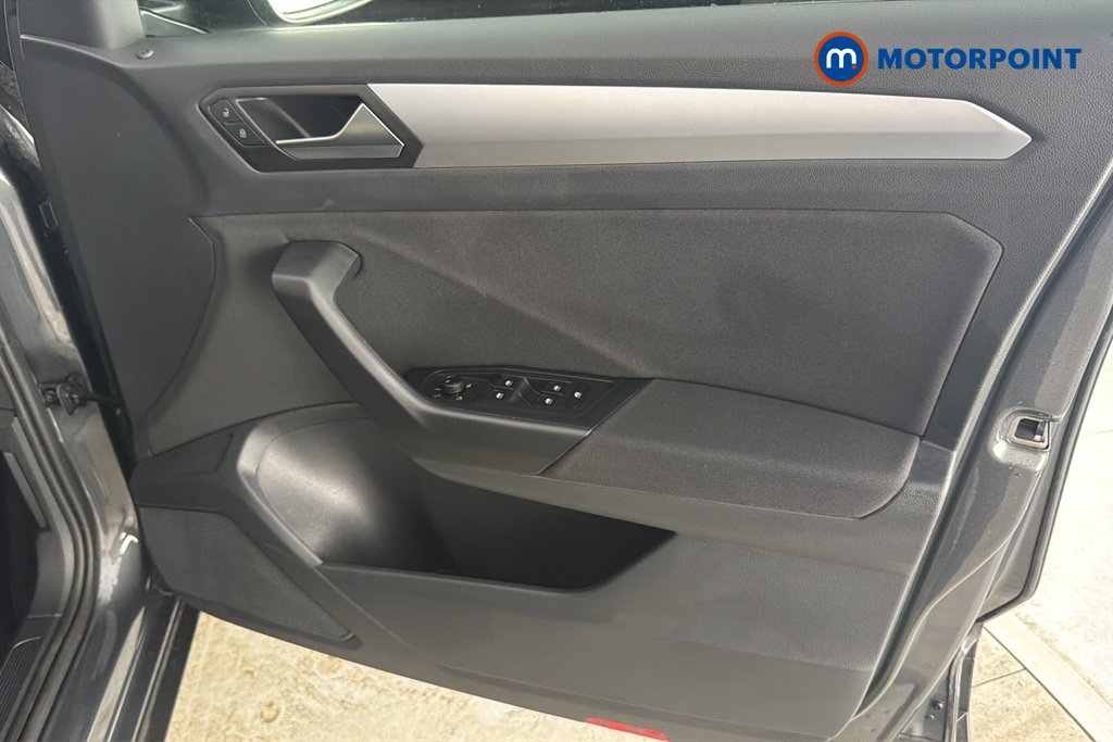 Volkswagen T-Roc Match Automatic Petrol SUV - Stock Number (1690227) - 18th supplementary image