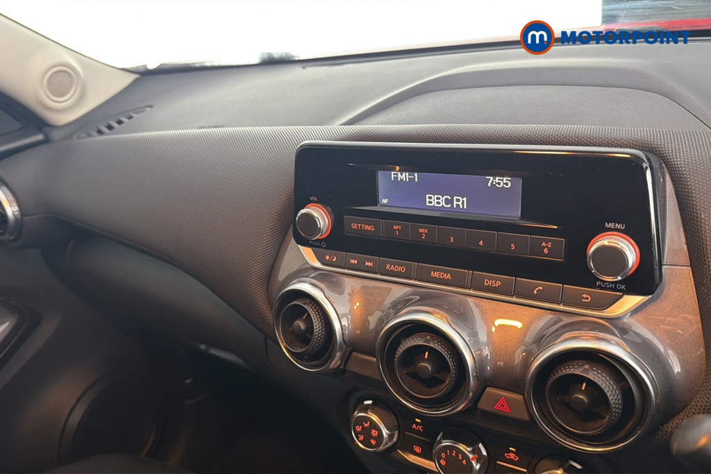 Nissan Juke Visia Manual Petrol SUV - Stock Number (1690255) - 8th supplementary image