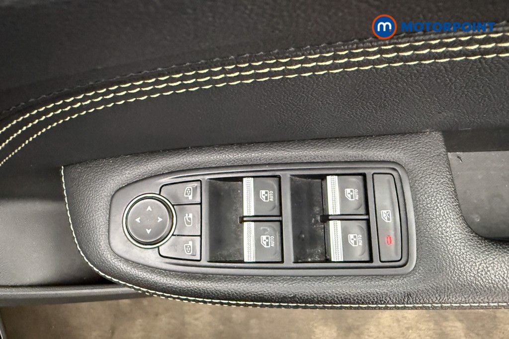 Renault Arkana Engineered Bose Edition Automatic Petrol-Electric Hybrid SUV - Stock Number (1690289) - 29th supplementary image