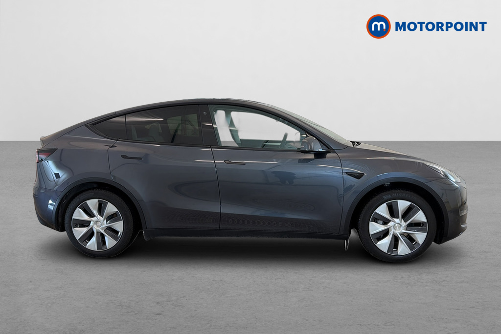 Tesla Model Y Long Range Automatic Electric SUV - Stock Number (1690375) - Passenger side