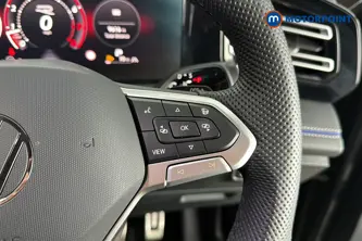 Volkswagen Tiguan R-Line Automatic Petrol SUV - Stock Number (1690395) - 3rd supplementary image