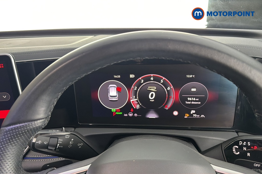 Volkswagen Tiguan R-Line Automatic Petrol SUV - Stock Number (1690395) - 7th supplementary image