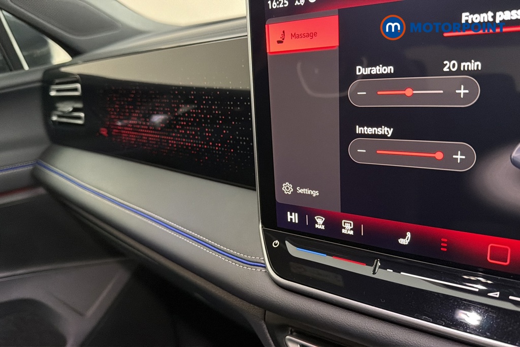 Volkswagen Tiguan R-Line Automatic Petrol SUV - Stock Number (1690395) - 14th supplementary image