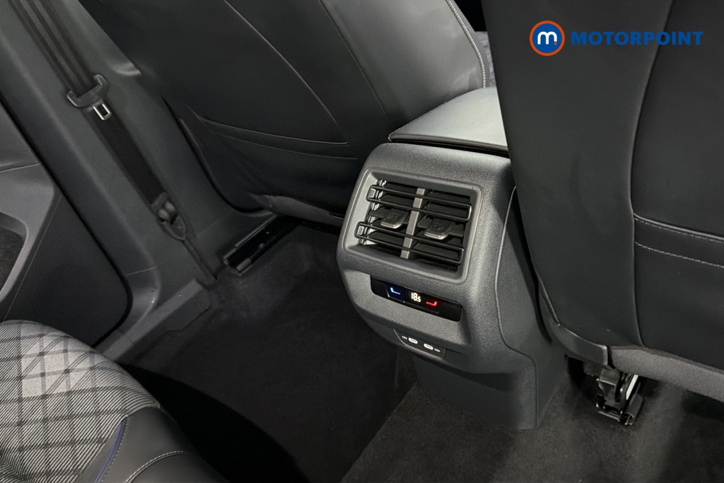 Volkswagen Tiguan R-Line Automatic Petrol SUV - Stock Number (1690395) - 28th supplementary image