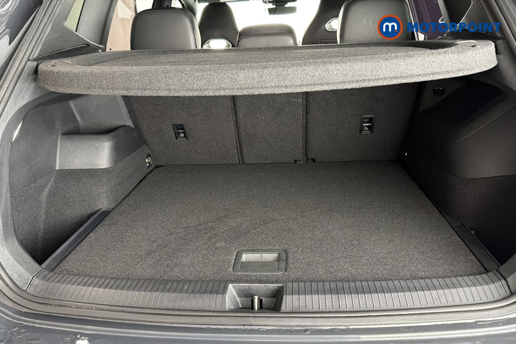 Volkswagen Tiguan R-Line Automatic Petrol SUV - Stock Number (1690395) - 30th supplementary image