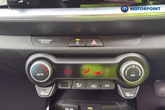 KIA Stonic Connect Manual Petrol SUV - Stock Number (1690624) - 12th supplementary image
