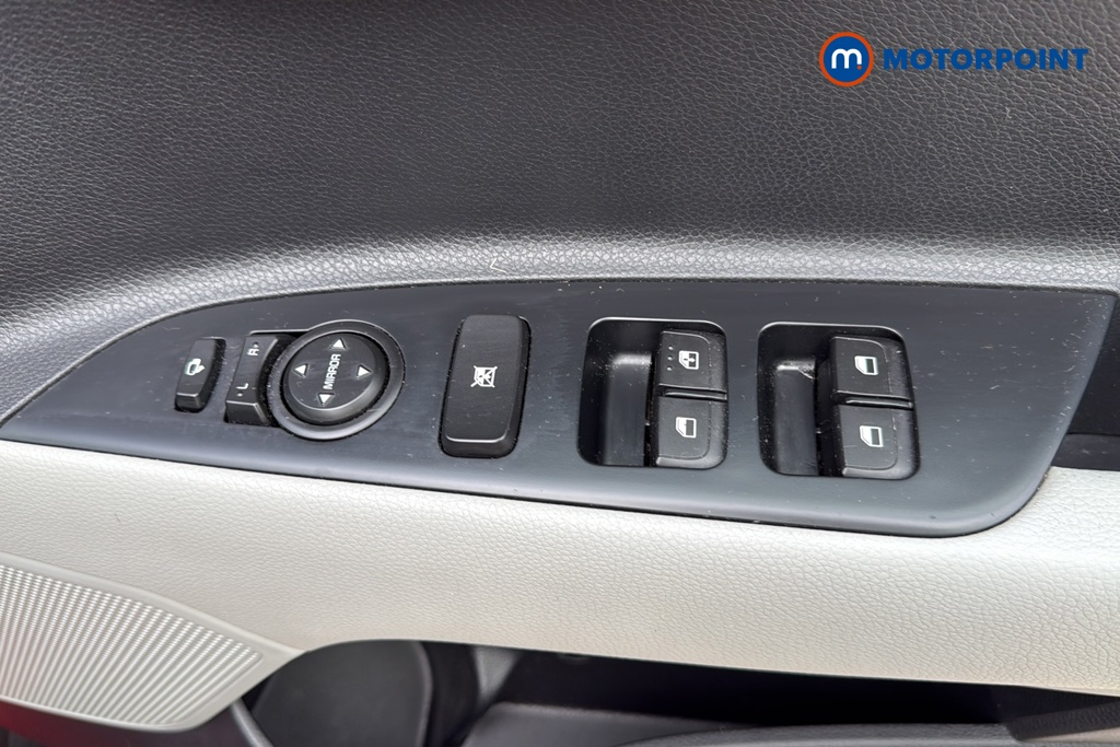 KIA Stonic Connect Manual Petrol SUV - Stock Number (1690624) - 19th supplementary image