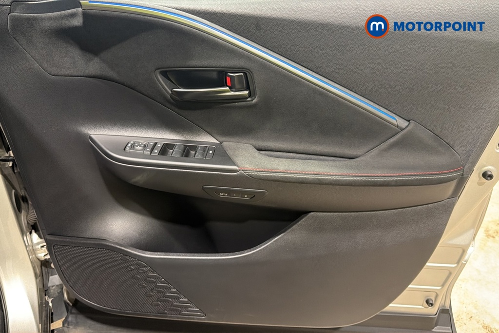 Toyota C-Hr Gr Sport Automatic Petrol Plug-In Hybrid SUV - Stock Number (1690706) - 18th supplementary image