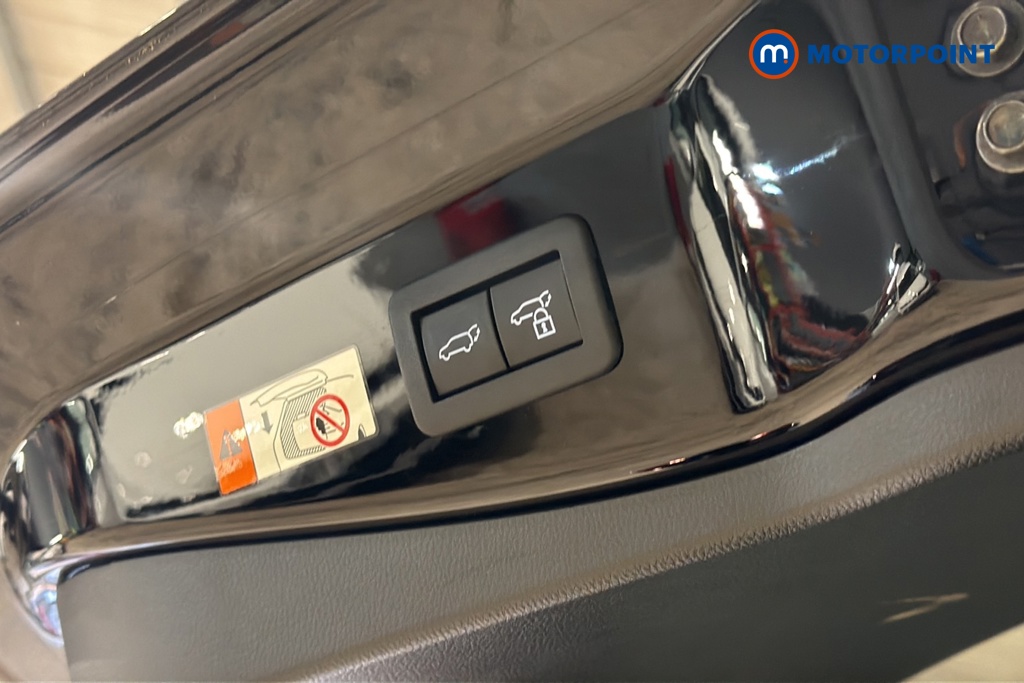 Toyota C-Hr Gr Sport Automatic Petrol Plug-In Hybrid SUV - Stock Number (1690706) - 35th supplementary image