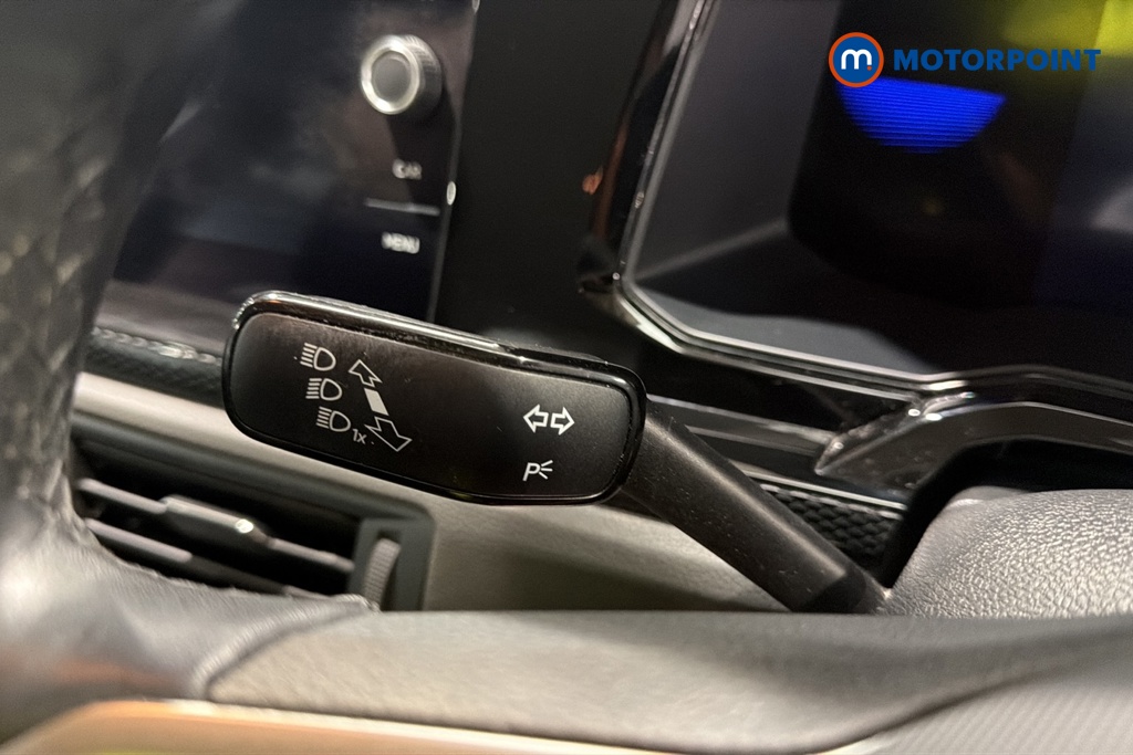 Volkswagen Polo Life Manual Petrol Hatchback - Stock Number (1690759) - 5th supplementary image