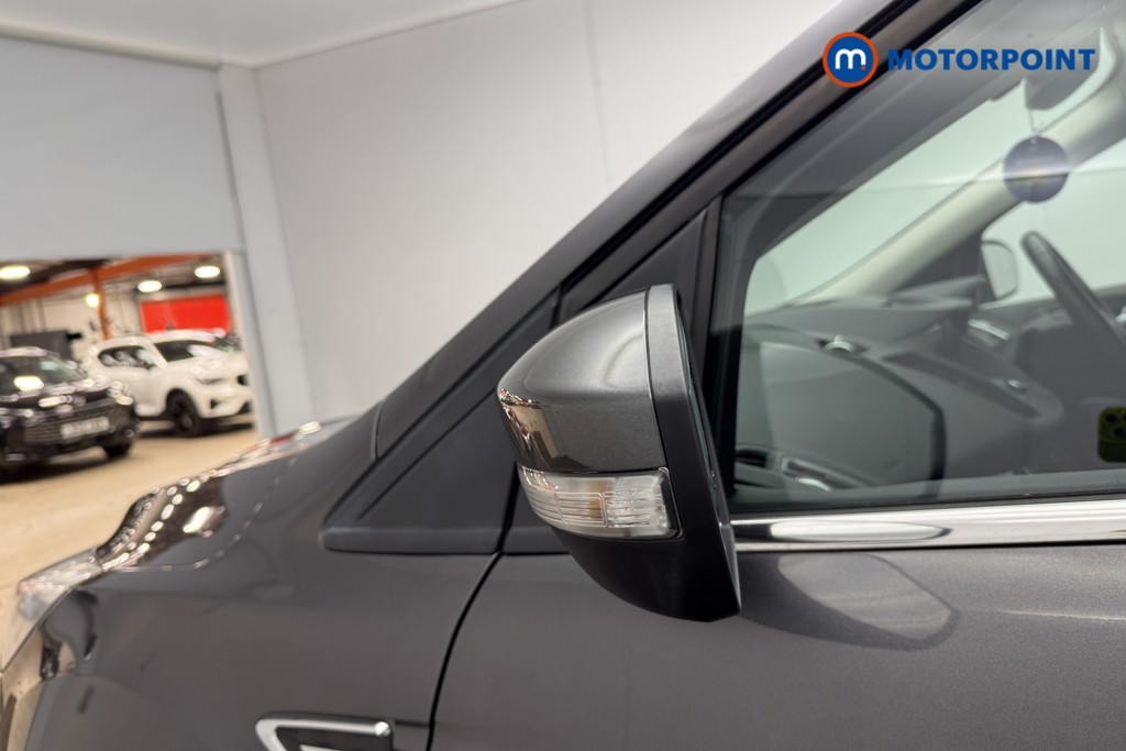 Ford Kuga Titanium Edition Manual Petrol SUV - Stock Number (1691226) - 2nd supplementary image