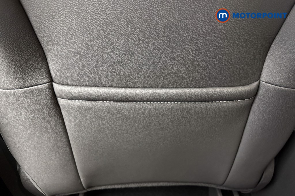 Ford Kuga Titanium Edition Manual Petrol SUV - Stock Number (1691226) - 13th supplementary image