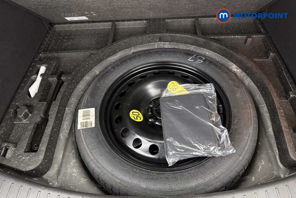 Ford Kuga Titanium Edition Manual Petrol SUV - Stock Number (1691226) - 20th supplementary image