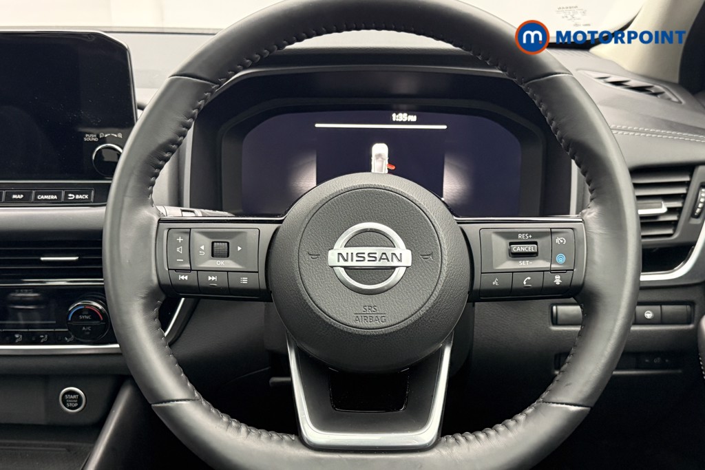 Nissan Qashqai Premiere Edition Manual Petrol SUV - Stock Number (1691473) - 2nd supplementary image