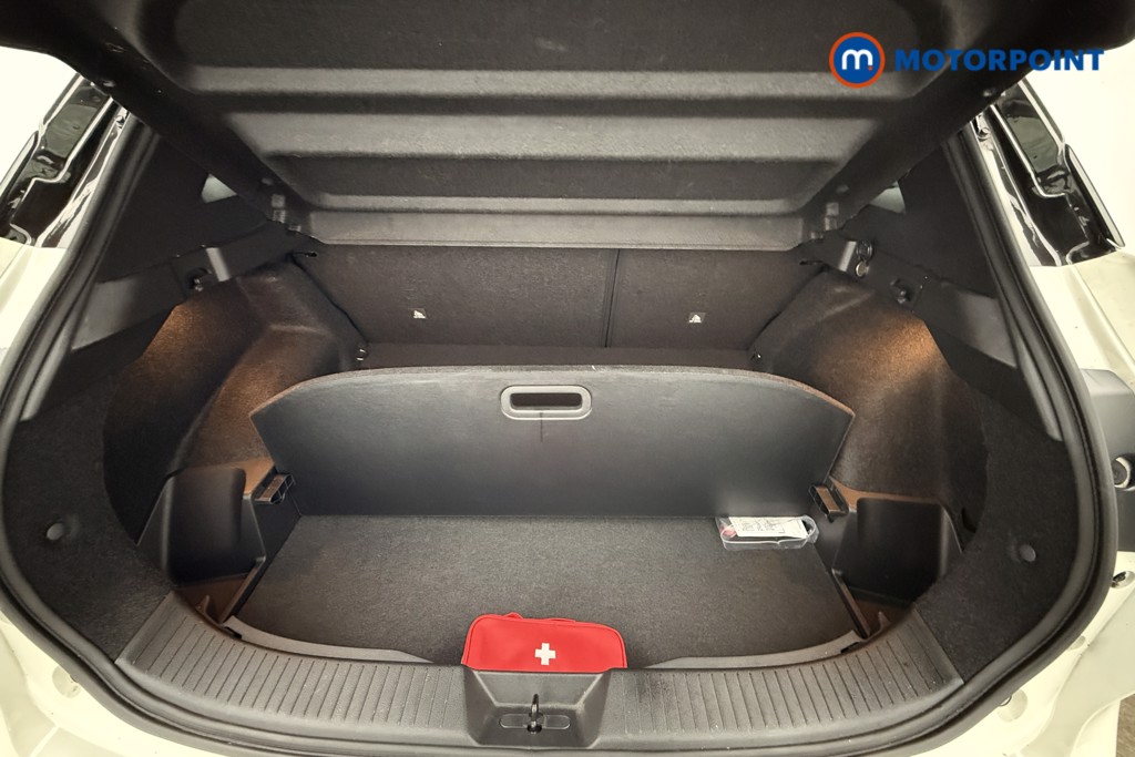 Nissan Qashqai Premiere Edition Manual Petrol SUV - Stock Number (1691473) - 26th supplementary image
