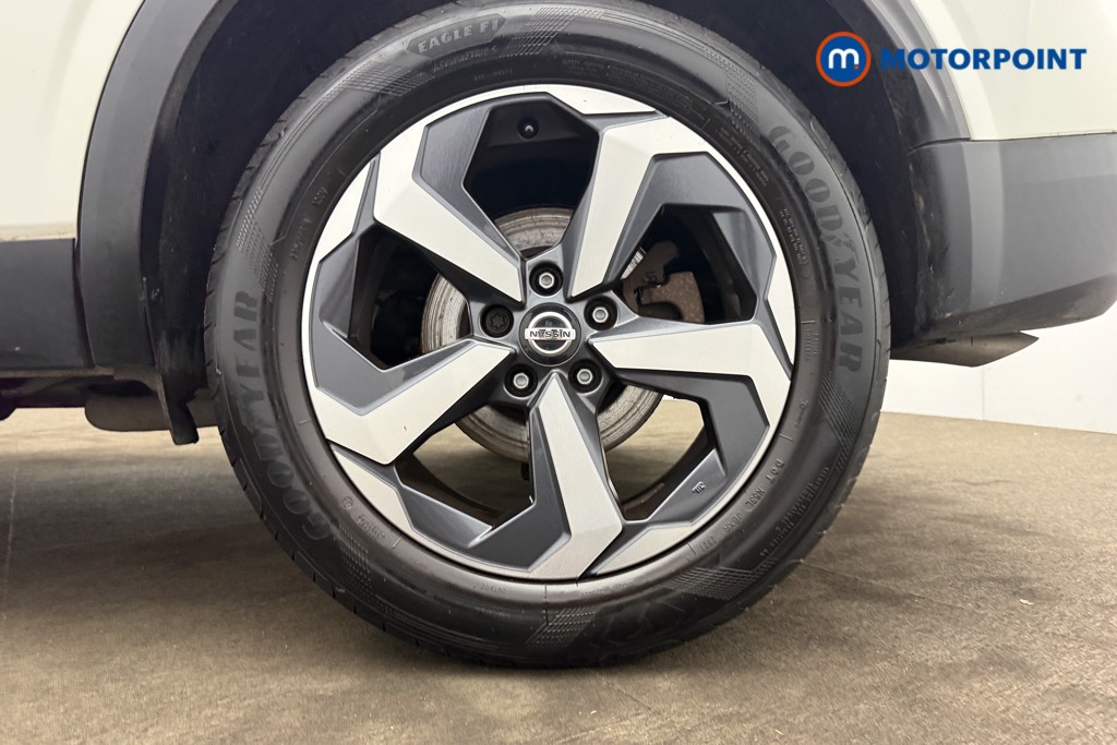 Nissan Qashqai Premiere Edition Manual Petrol SUV - Stock Number (1691473) - 38th supplementary image
