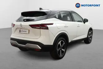 Nissan Qashqai Premiere Edition Manual Petrol SUV - Stock Number (1691473) - Drivers side rear corner
