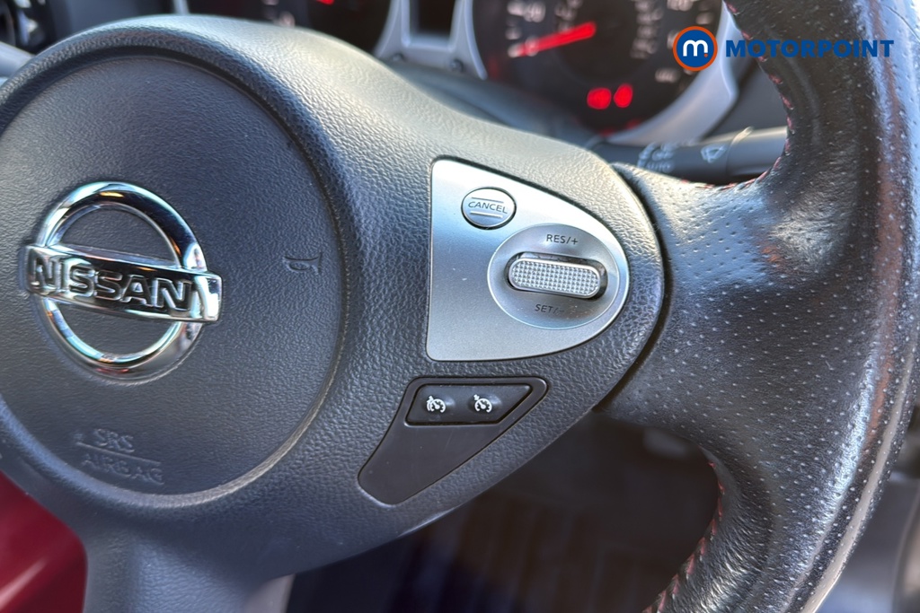 Nissan Juke N-Connecta Manual Diesel SUV - Stock Number (1667439) - 3rd supplementary image