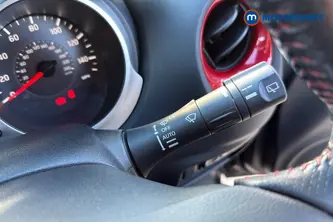 Nissan Juke N-Connecta Manual Diesel SUV - Stock Number (1667439) - 6th supplementary image