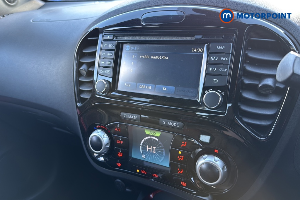 Nissan Juke N-Connecta Manual Diesel SUV - Stock Number (1667439) - 8th supplementary image