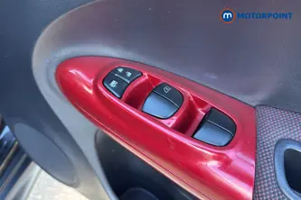 Nissan Juke N-Connecta Manual Diesel SUV - Stock Number (1667439) - 19th supplementary image