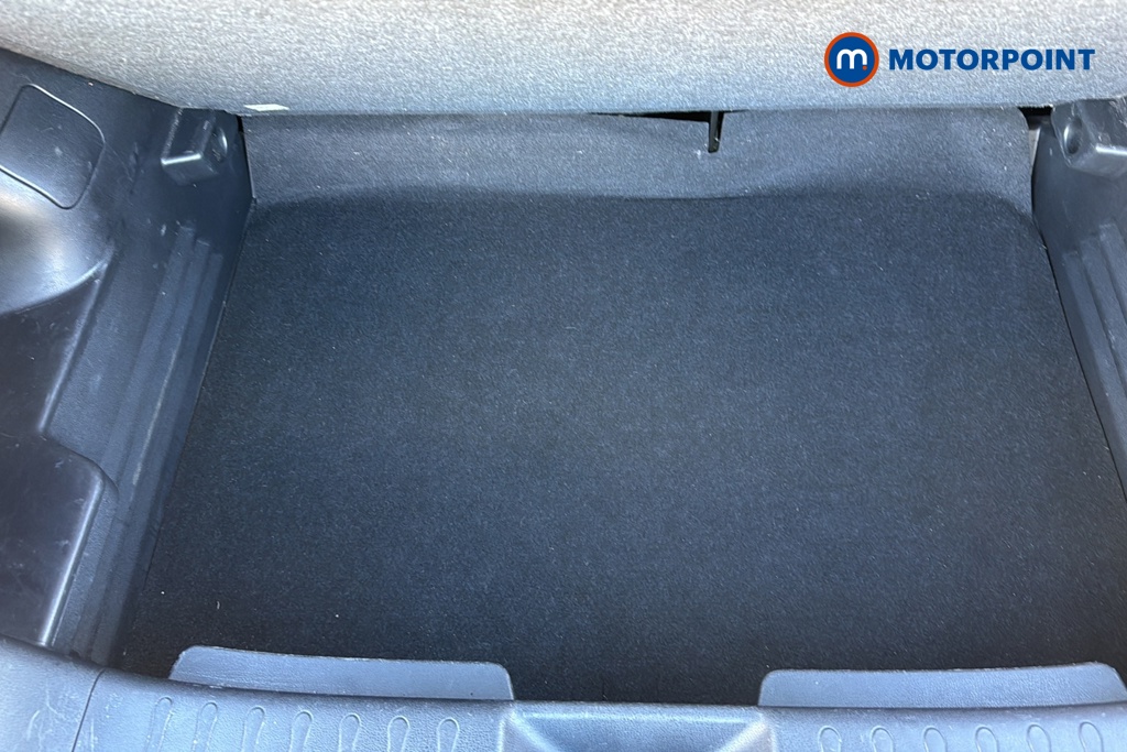 Nissan Juke N-Connecta Manual Diesel SUV - Stock Number (1667439) - 33rd supplementary image