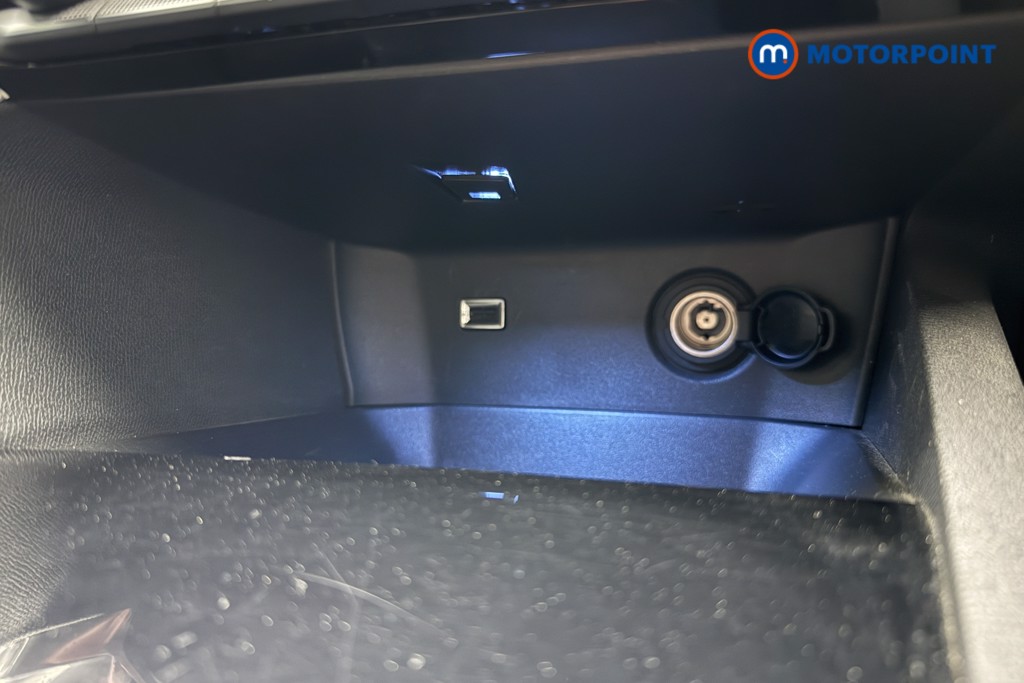 Peugeot 3008 GT Manual Petrol SUV - Stock Number (1670601) - 15th supplementary image