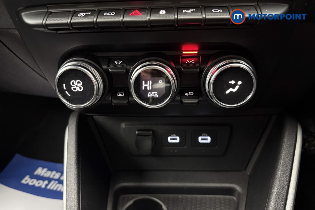 Dacia Duster Prestige Manual Petrol SUV - Stock Number (1671969) - 15th supplementary image