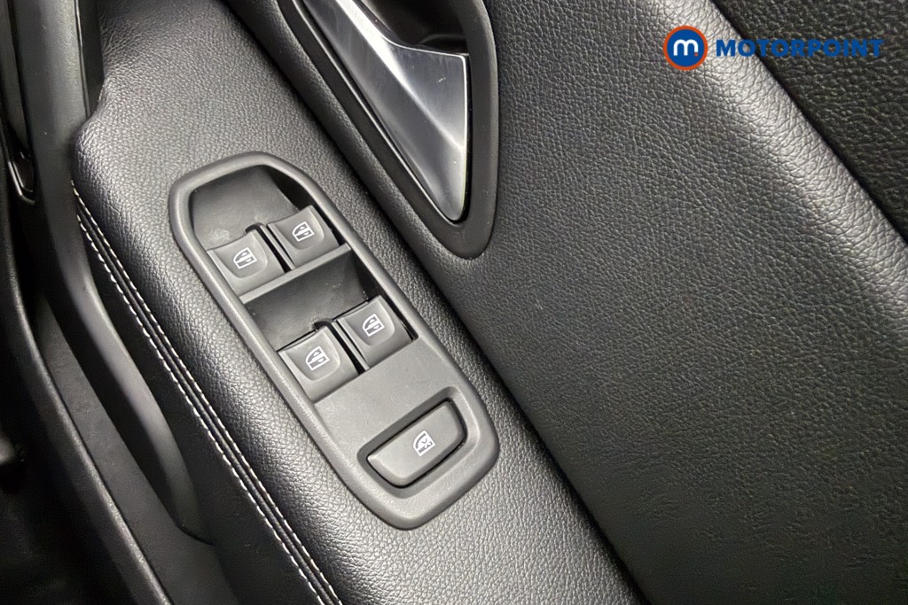 Dacia Duster Prestige Manual Petrol SUV - Stock Number (1671969) - 17th supplementary image