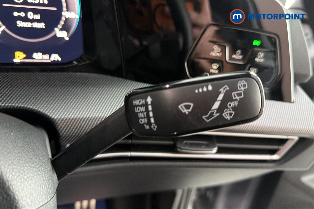 Volkswagen Golf Black Edition Manual Petrol Hatchback - Stock Number (1678261) - 6th supplementary image