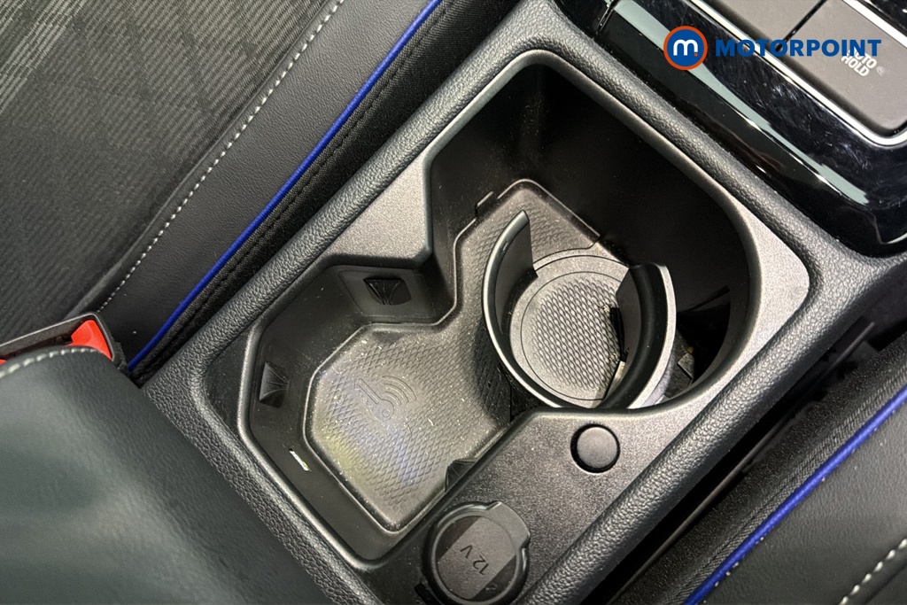 Volkswagen Golf Black Edition Manual Petrol Hatchback - Stock Number (1678261) - 16th supplementary image