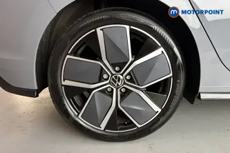 Volkswagen Golf Black Edition Manual Petrol Hatchback - Stock Number (1678261) - 46th supplementary image